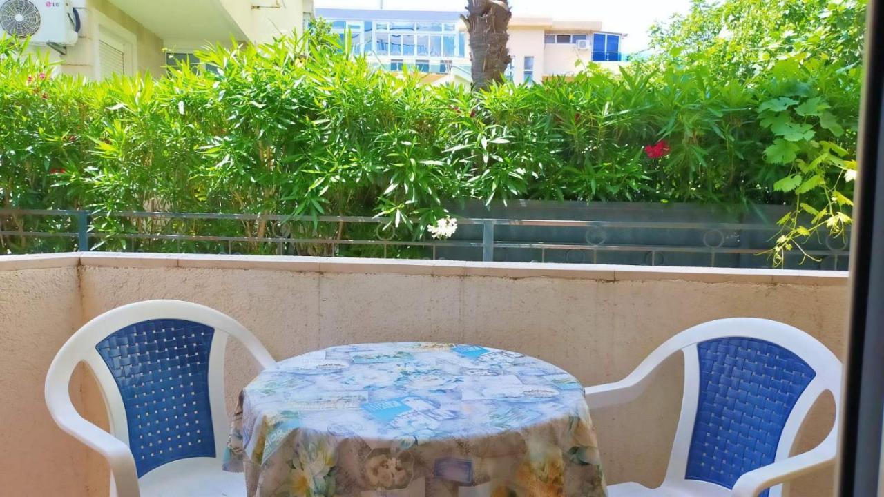 Guesthouse Tri Palme Bečići Eksteriør billede