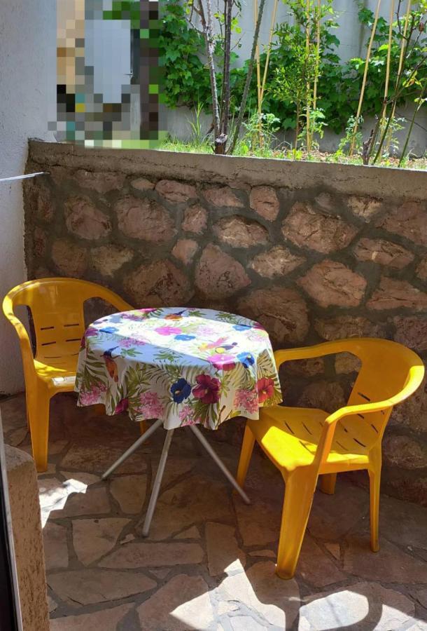 Guesthouse Tri Palme Bečići Eksteriør billede